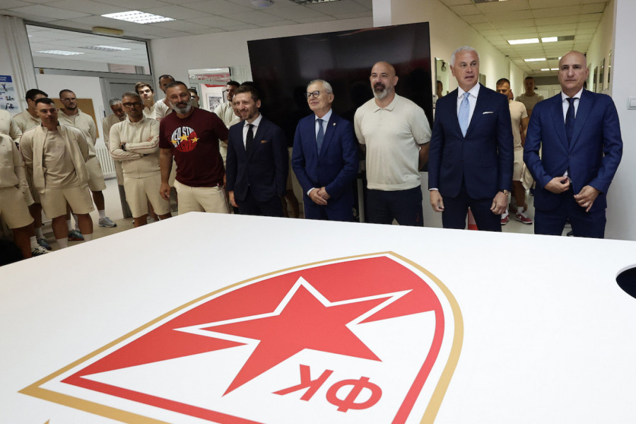 ZVEZDA ČULA VESTI S ISLANDA: Evo ko je bliži dolasku na Marakanu