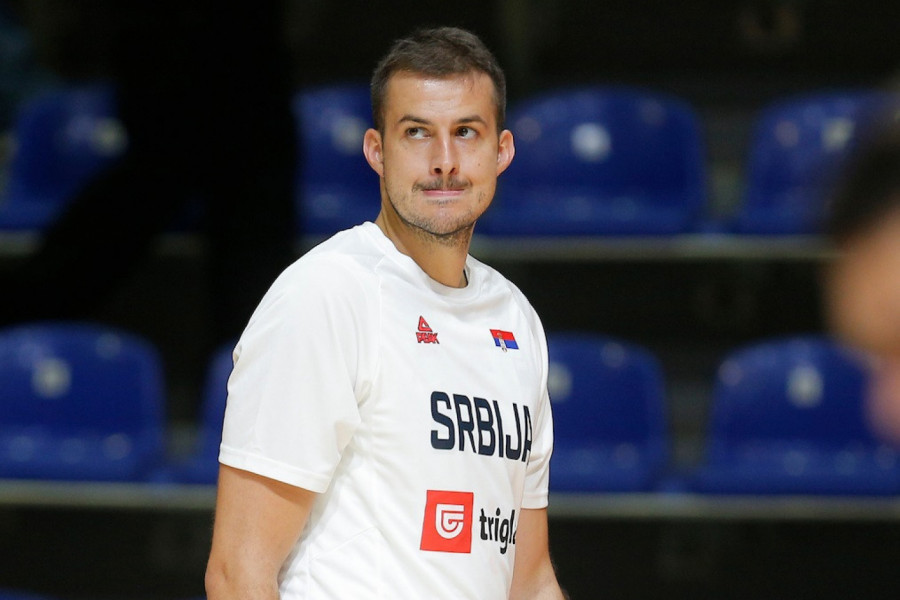 NEMANJA BJELICA SE OPROSTIO OD OCA: Od ovih reči suze idu same