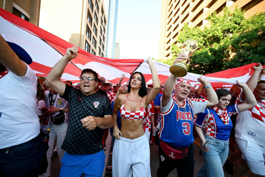 IVANA KNOL VODILA NAVIJANJE! Nikad vrelije izdanje Hrvatice pred meč s Englezima - GORI DALAS! (VIDEO)