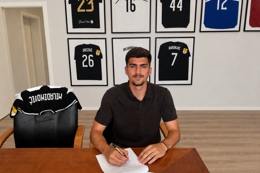 ČUKARIČKI "ZACEMENTIRAO" IGRAČA: Miladinović na Banovom brdu do 2028!
