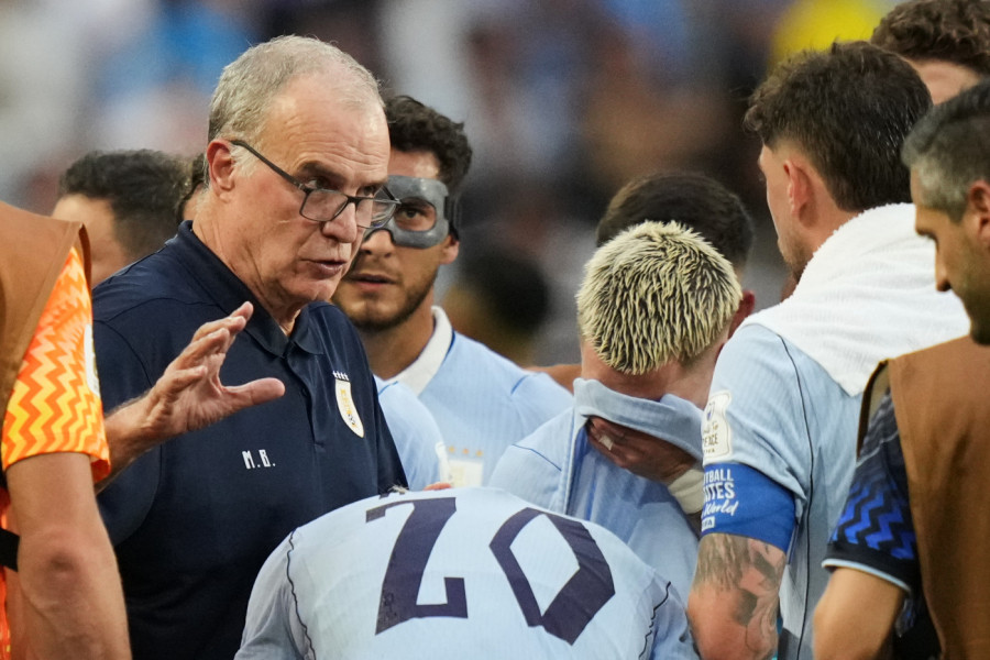 POTPUNO POLUDEO! Čuveni trener udario na FIFA: Uveli su četiri četvrtine...