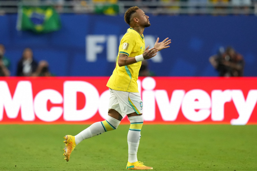 NEJMAR SE VRATIO: Pogledajte spektakularan doček koji je publika priredila legendarnom Brazilcu (VIDEO)