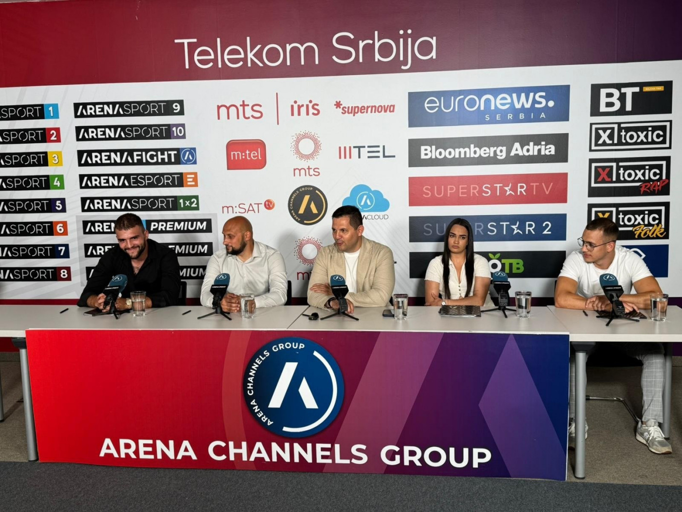 Veljko, Sara i Jovan potpisali za Balkan Boxing Borovčanin otkrio nove planove