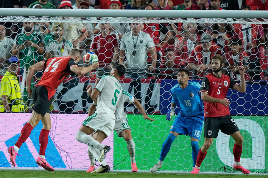 LUDILO NA MUNDIJALU: Srbin u 95. minutu odveo Austriju u šesnaestinu finala! (VIDEO)