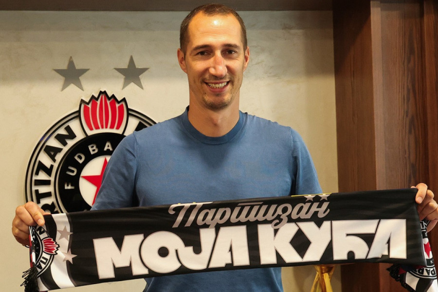 RAĆA PETROVIĆ OTKRIO SVE! Evo šta se dešava sa napadačem koga je Hajduk hteo da ukrade Partizanu! (VIDEO)