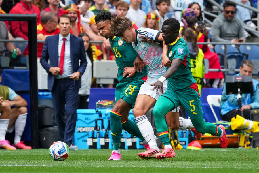 BELGIJA - SENEGAL: Munjevit početak utakmice, dve stative pa prvi gol!