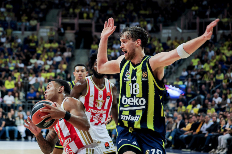 POTPUNA REORGANIZACIJA: Fenerbahče ostao bez još jednog igrača!