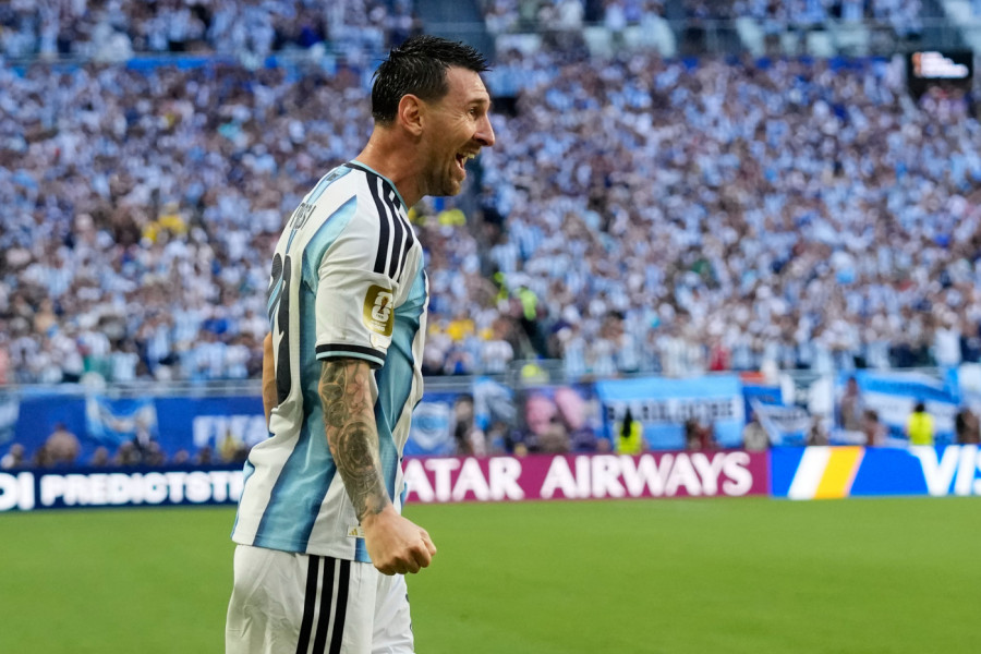 MESI PIŠE ISTORIJU! Ponovo uradio ono što niko nije - pogledajte gol za vođstvo Argentine! (VIDEO)