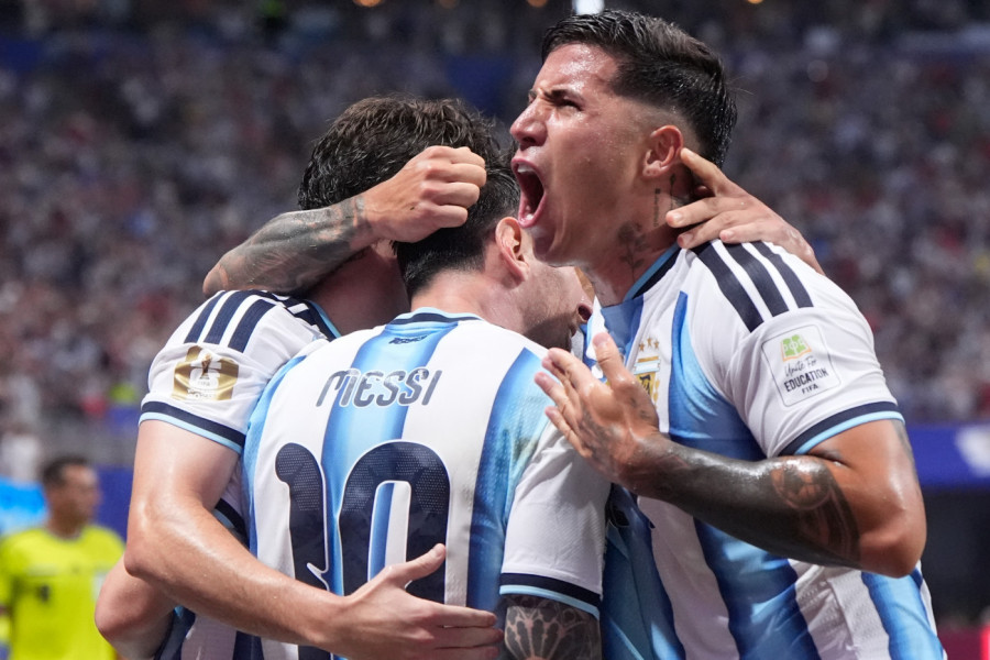 FIFA POMAŽE ARGENTINI NA MUNDIJALU?! Poznati novinar šokirao izjavom - raskrinkaće SKANDAL VEKA!