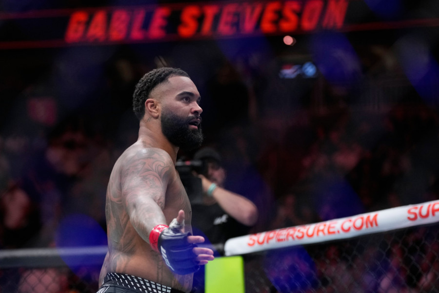 BRUTALAN NOKAUT! Olimpijski šampion debitovao u UFC na pravi način (VIDEO)