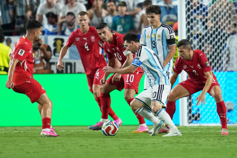 ARGENTINA - ŠVAJCARSKA! Crveni karton zbog simulacije - IGRAČ NAPUSTIO TEREN U SUZAMA!