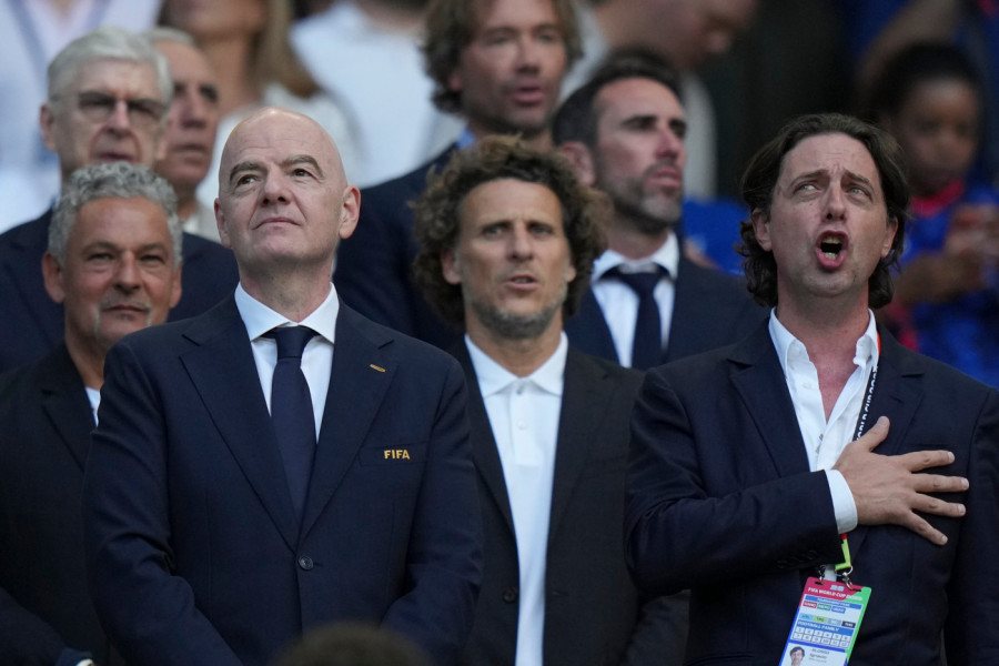 OVAKVU PROZIVKU INFANTINO JOŠ NIJE ČUO! Fudbalska legenda osula drvlje i kamenje, pljušte prozivke!