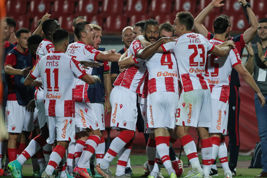 DELIJE ČUPALE KOSU ZBOG NJEGA: Bivši fudbaler Crvene zvezde ostvario neverovatan transfer!