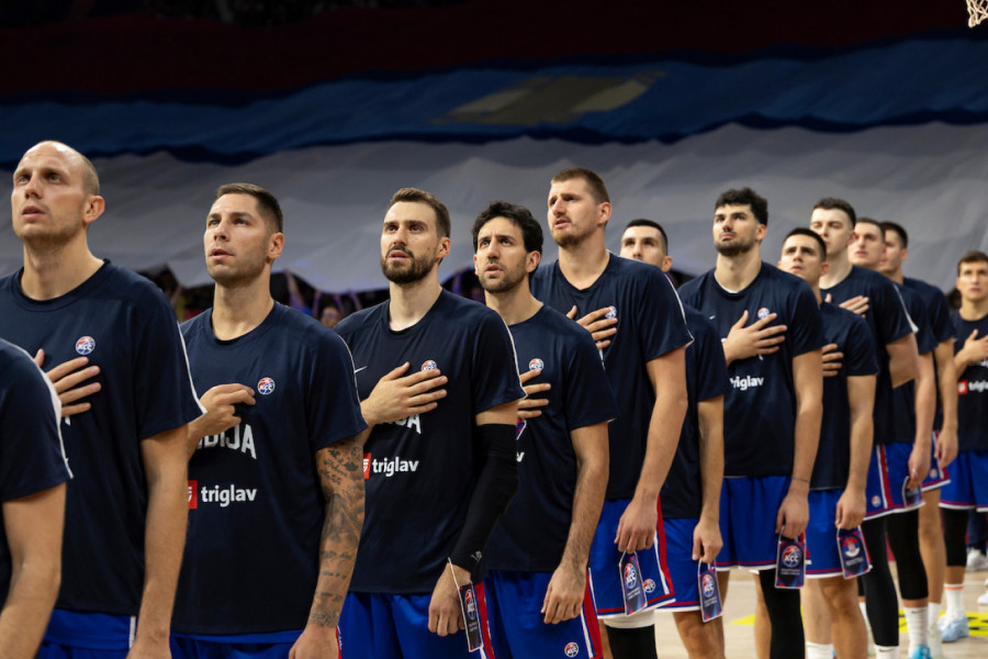 ONI SU DONELI PRETHODNO ZLATO SRBIJI: Stopama ovih "orlova" mlada reprezentacija večeras igra za titulu na EP
