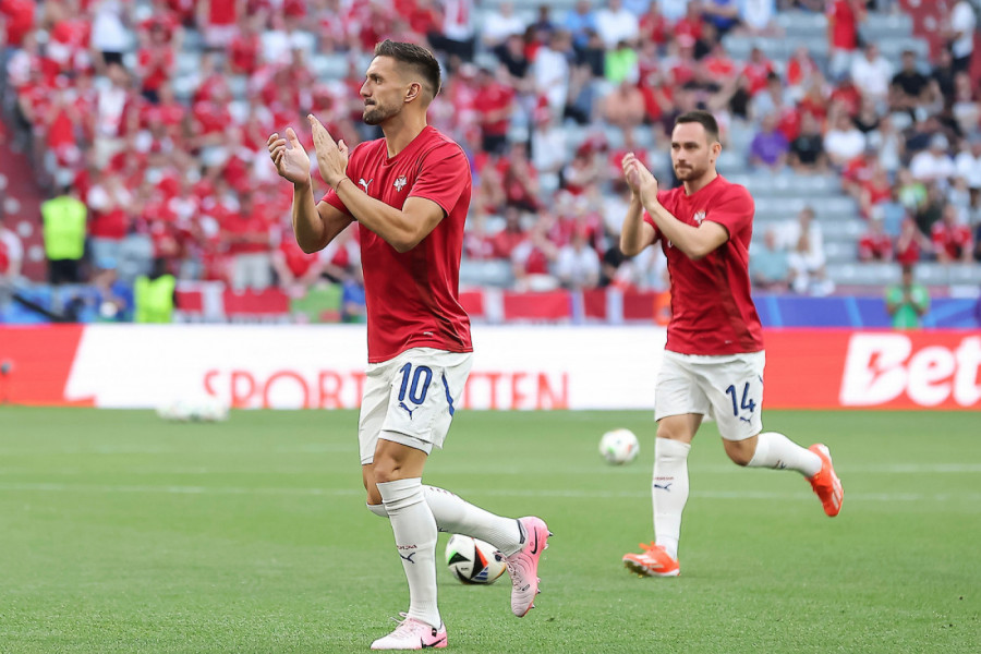 NI VOŠA, NI HOLANDIJA! Dušan Tadić šokirao izborom novog kluba!