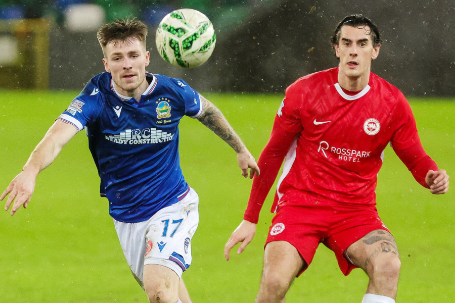 FUDBALER LARNA UZBUĐEN PRED DOLAZAK NA MARAKANU: "Idemo tamo da uživamo u iskustvu koje nosi stadion Crvene zvezde"