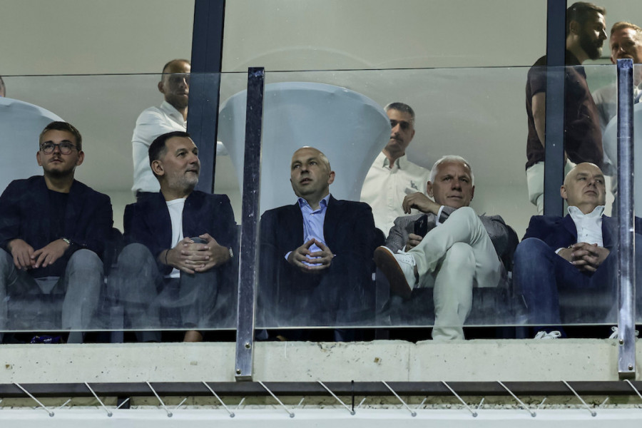 PANČEVO UGOSTILO FUDBALSKU ELITU! Na tribinama legenda Crvene zvezde, Zbiljić, Radujko...