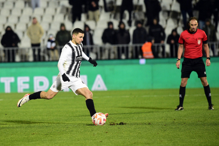 BELIĆ BAŠ NEMA SREĆE! Bivši fudbaler Partizana mora na novu dužu pauzu!