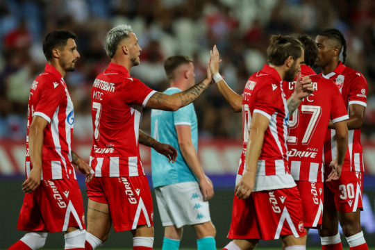 NAPETIJE NE MOŽE! Zvezdin prolazak u plej-of nije siguran, a ovako su prošli potencijalni rivali!