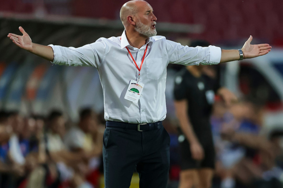 TRENER LARNA OPČINJEN MARAKANOM: Evo gde se slikao posle debakla protiv Zvezde (FOTO)