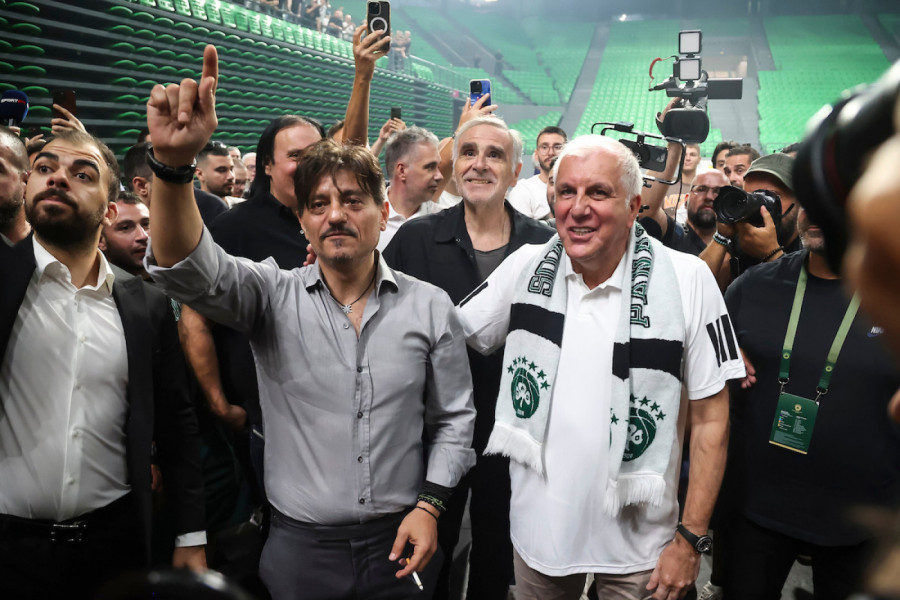 OBRADOVIĆ ZAVODI RED! On je sada višak u Atini!