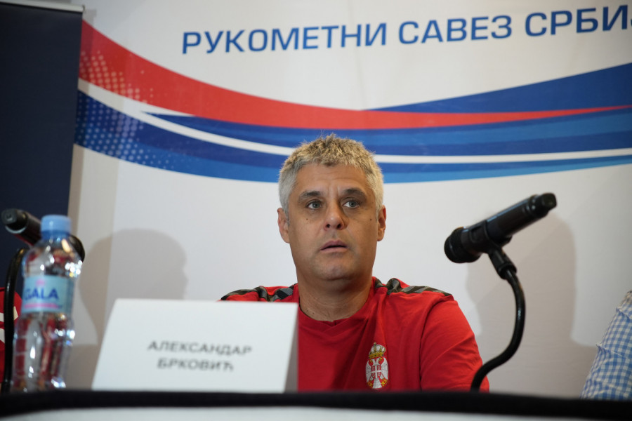 "ŽIVI SAN O ČETVRTFINALU!": Selektor Brković otkrio ključan razlog poraza Srbije (VIDEO)