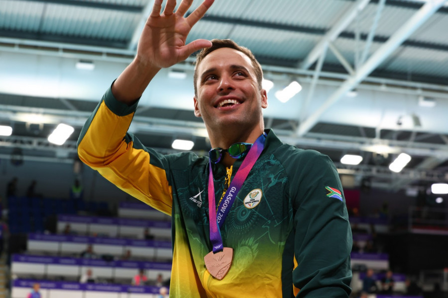 ISPISAO ISTORIJU, PA DOBIO UŽASNE VESTI! Legendarni sportista uzeo medalju, pa saznao da mu je dom izgoreo do temelja