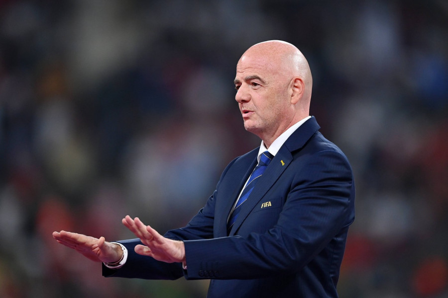 INFANTINO PONOVO U CENTRU SKANDALA: Ljubavnica izvlačila pare iz UEFA - nastavlja se haos u vrhu svetskog fudbala!