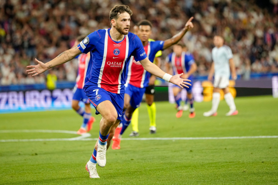 PSŽ JE APSOLUTNI VLADAR EVROPE: Sjajni Parižani preko žilave Aston Vile do prvog trofeja u sezoni! (VIDEO)