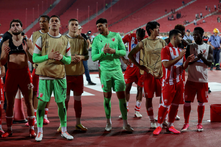 "BOMBA" NA MARAKANI! Zvezda ispala od Hapoela, ali će ozbiljno da zaradi! Ključni igrač na izlaznim vratima...