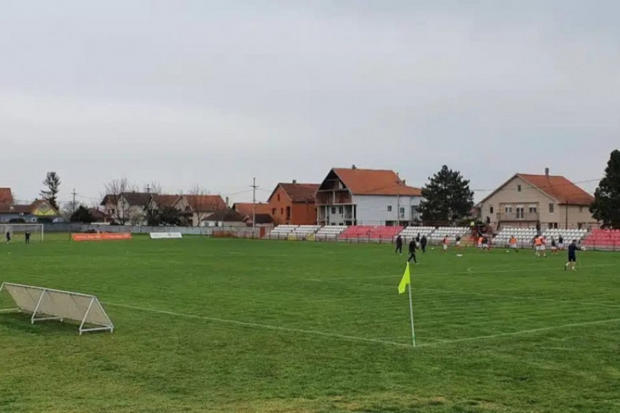 BUDUĆNOST ZATEŽE POSLEDNJU LINIJU: Stojanović sa Malte, Veličković iz Radničkog!