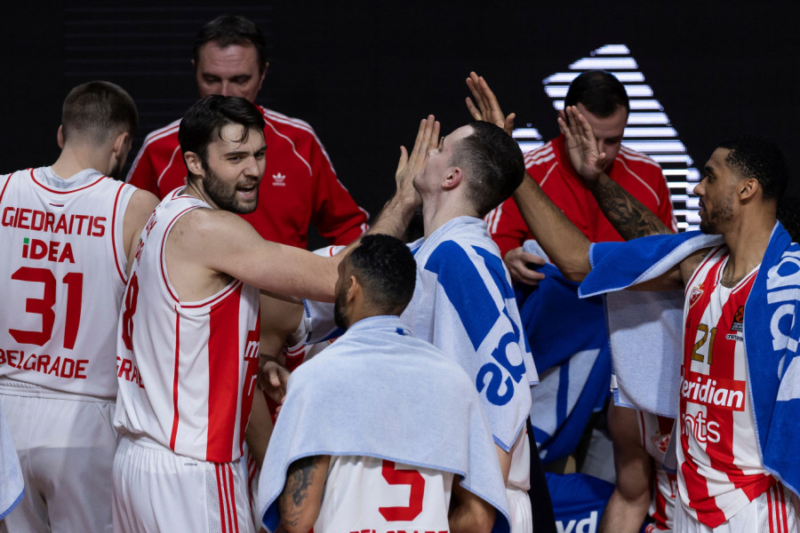 ZVANIČNO: Bivši as Crvene zvezde završio kod Luke Dončića!