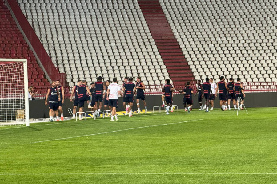 DELIJE ĆE IMATI ŠTA DA VIDE! Zvezda spremna za Viktoriju - priror sa treninga koji raduje! (FOTO)