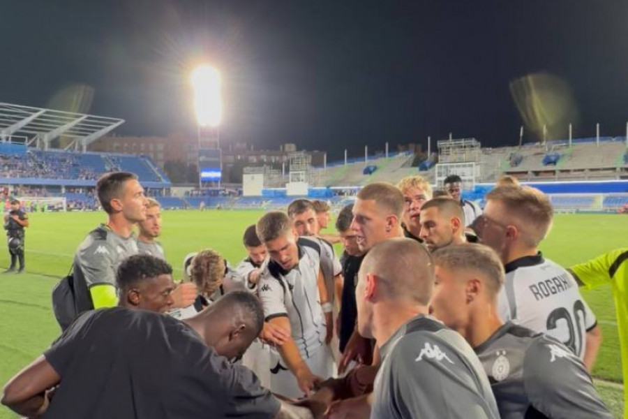 DIVNE SCENE U MADRIDU! Partizan izgubio s igračem više, a pogledajte šta su onda uradili grobari! (FOTO)
