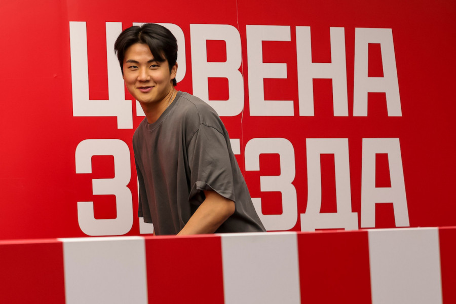 ZVANIČNO! Potpisao Seol, jednom odlukom začudio delije (FOTO)