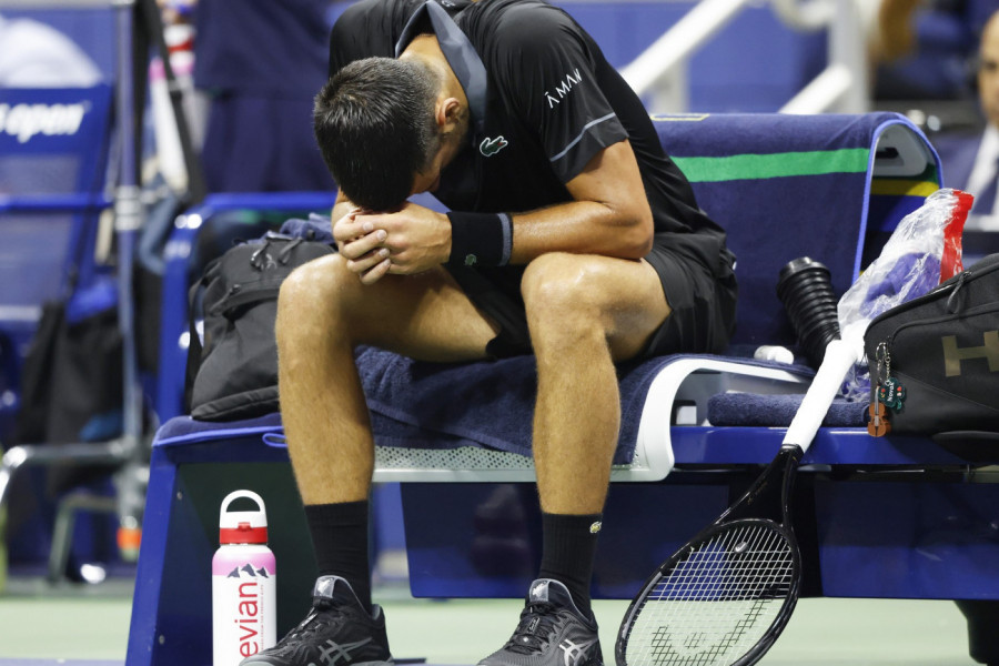 NOVAK DOBIO SET, PA SE NALJUTIO! Reakcija o kojoj svi pričaju (VIDEO)