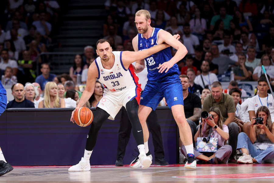 NIKOLA MILUTINOV SE POVREDIO? Nacija zanemila zbog ove situacije (VIDEO)