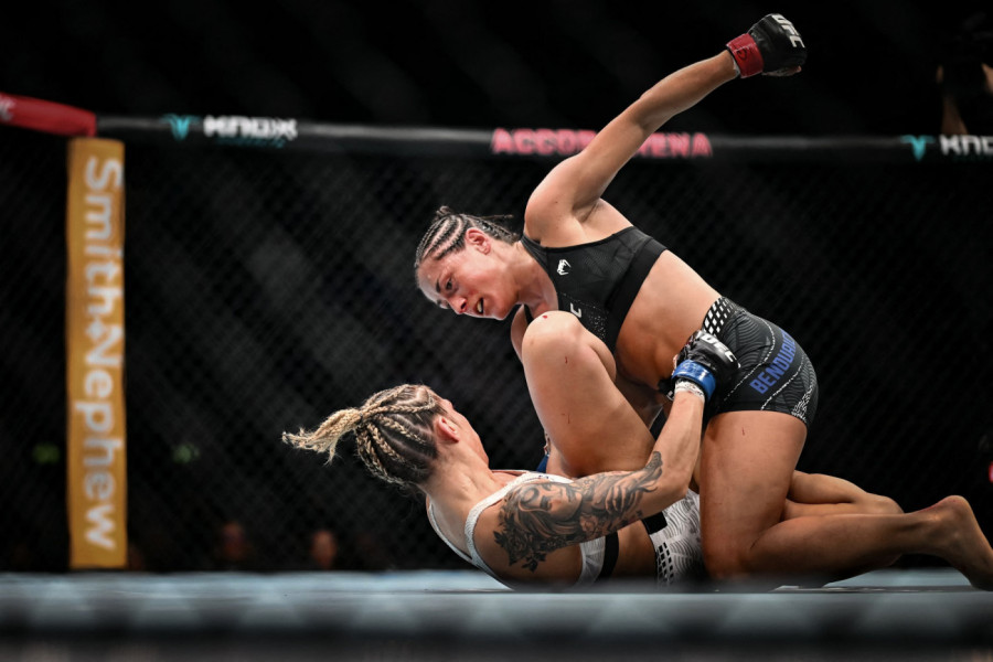 SOFIJA MONTENEGRO NIJE ZNALA ŠTA SE DEŠAVA! Krv šikljala na sve strane - neverovatan meč na UFC u Parizu! (VIDEO)