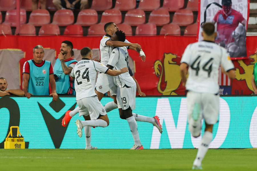 CRVENA ZVEZDA - PARTIZAN: Totalno lud 180. večiti derbi! Neverovatno šta se sve dešava!