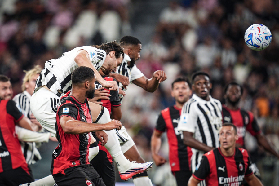 LUDI KRAJ NAJSTARIJEG DERBIJA U ITALIJI! Juvents i Milan priredili istinski triler!