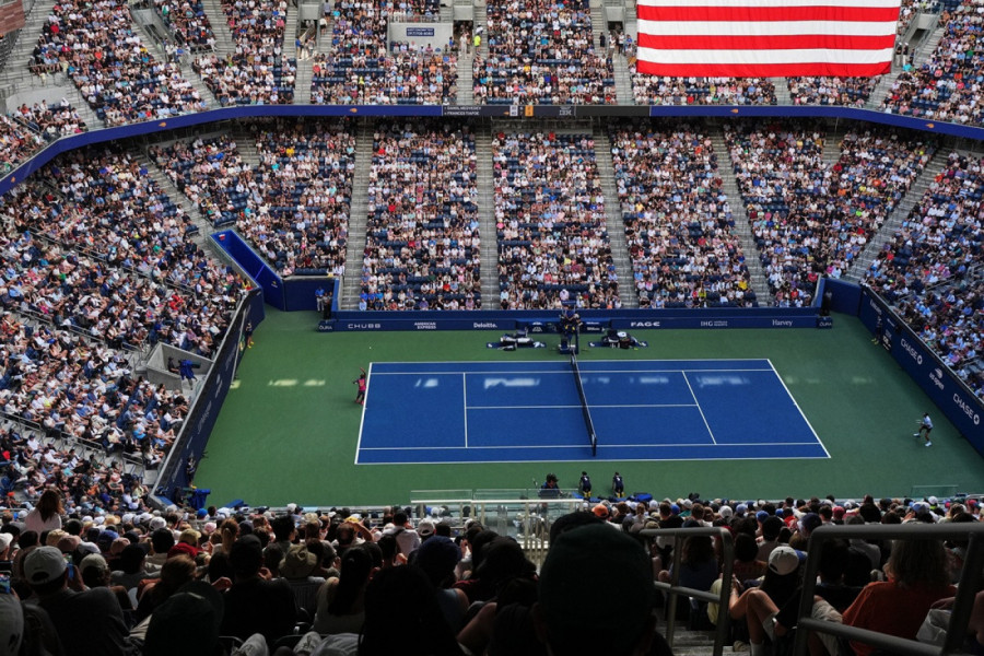 TEODOR ŠOKIRAO SVET NA US OPENU! Igra samo forhendom, koristi obe ruke, a do sada za njega niko nije ni čuo! (VIDEO)