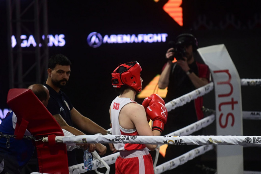 ODLIČAN POČETAK! Anastasija Lukajić pobedom otvorila Evropsko prvenstvo u Sofiji!