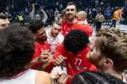 Olimpijakos jedva preživeo Solun: Milutinov se vratio na teren, Miler-Mekintajer dominirao!