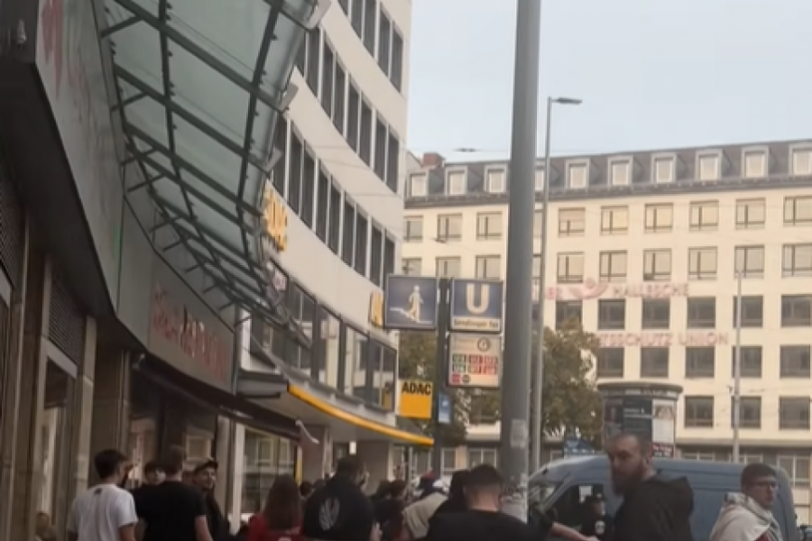 Paklena atmosfera u Minhenu: Veliki broj navijača Srbije se zaputio ka stadionu! (VIDEO)