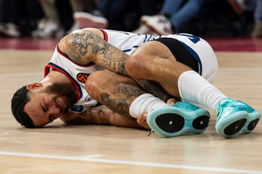 Oglasio se Efes: Klub iz Istanbula potvrdio najcrnje slutnje o Majku Džejmsu