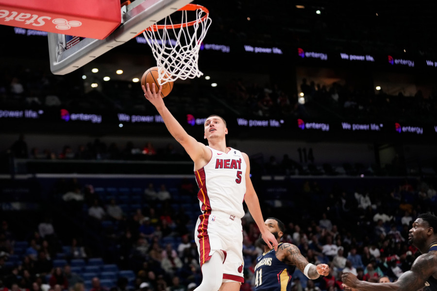 Nikola Jović dobio najveću minutažu! Majami savladao Pelikanse!