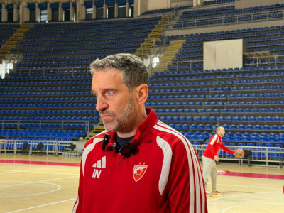 "Ne izlazim na ulicu do petka": Ibon Navaro zagrmeo pred večiti derbi s Partizanom (VIDEO)