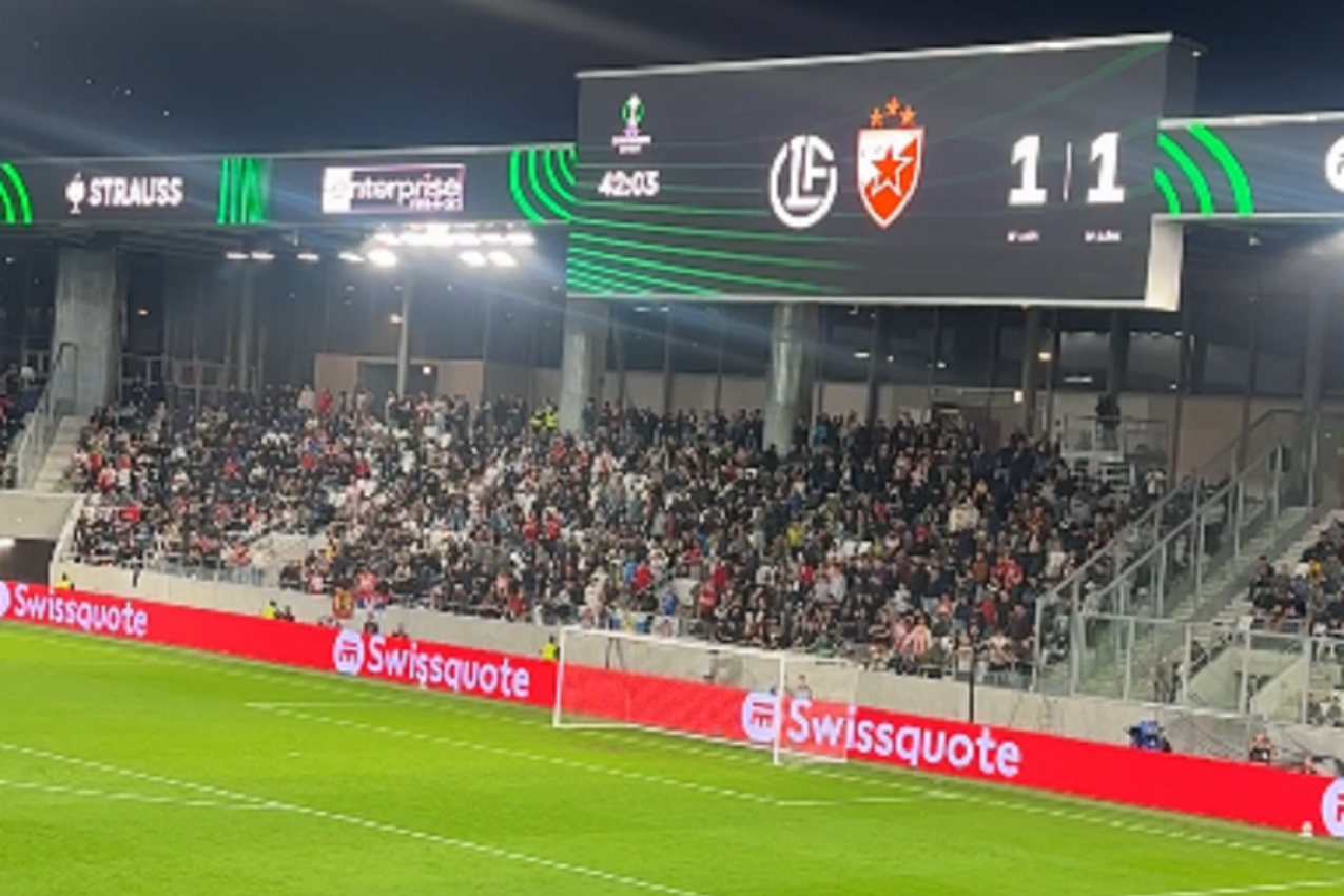 Delije zapalile Švajcarsku: Zvezda odgovorila Luganu, grmelo Kosovo – Srbija usred stadiona! (VIDEO)
