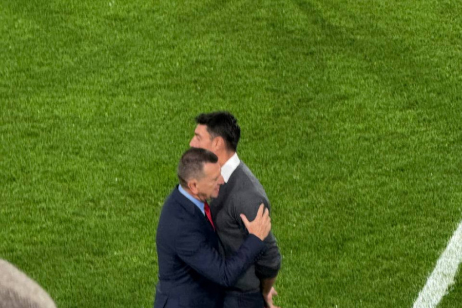 Albert Rijera nije hteo da ćuti: Besan na sudije posle poraza Zvezde od Lugana, jedva ga zadržali (FOTO)