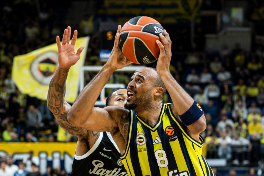 Još jedno NBA pojačanje: Bivši centar Dalasa stiže u Evroligu